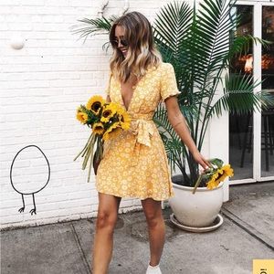 Yellow Floral Print Mini Dress size L